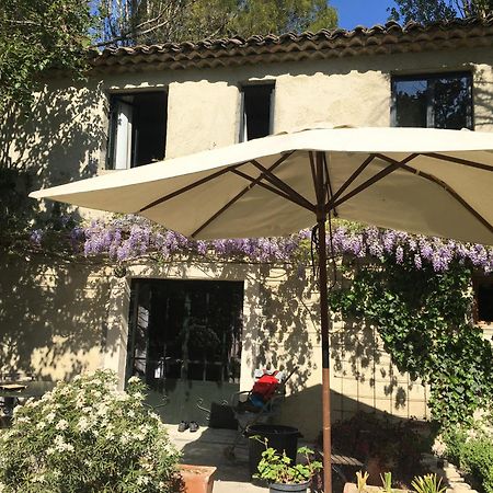 Bed and Breakfast Campagne Baudeloup LʼIsle-sur-la-Sorgue Exterior foto